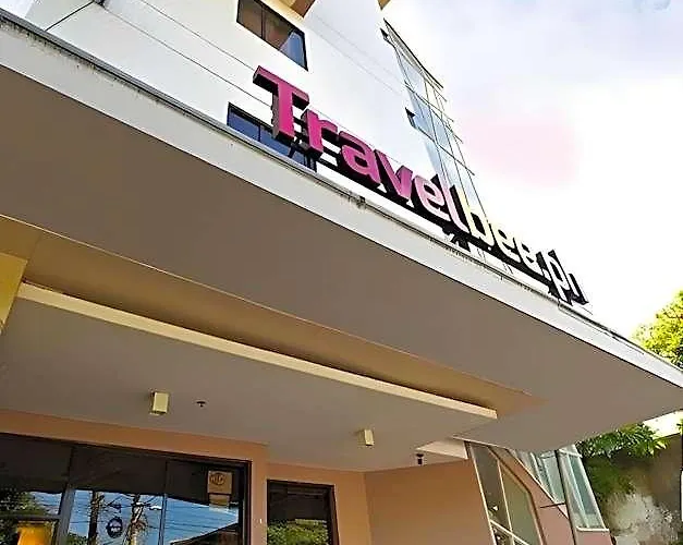 Travelbee Capitol ホテル