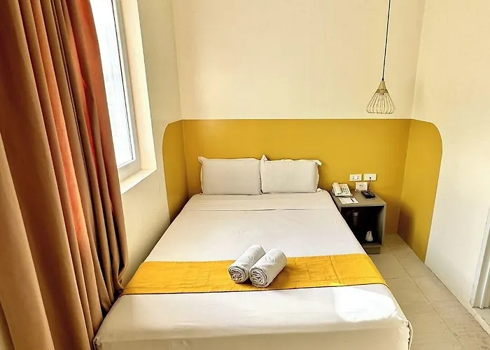 Travelbee Capitol Отель 2*